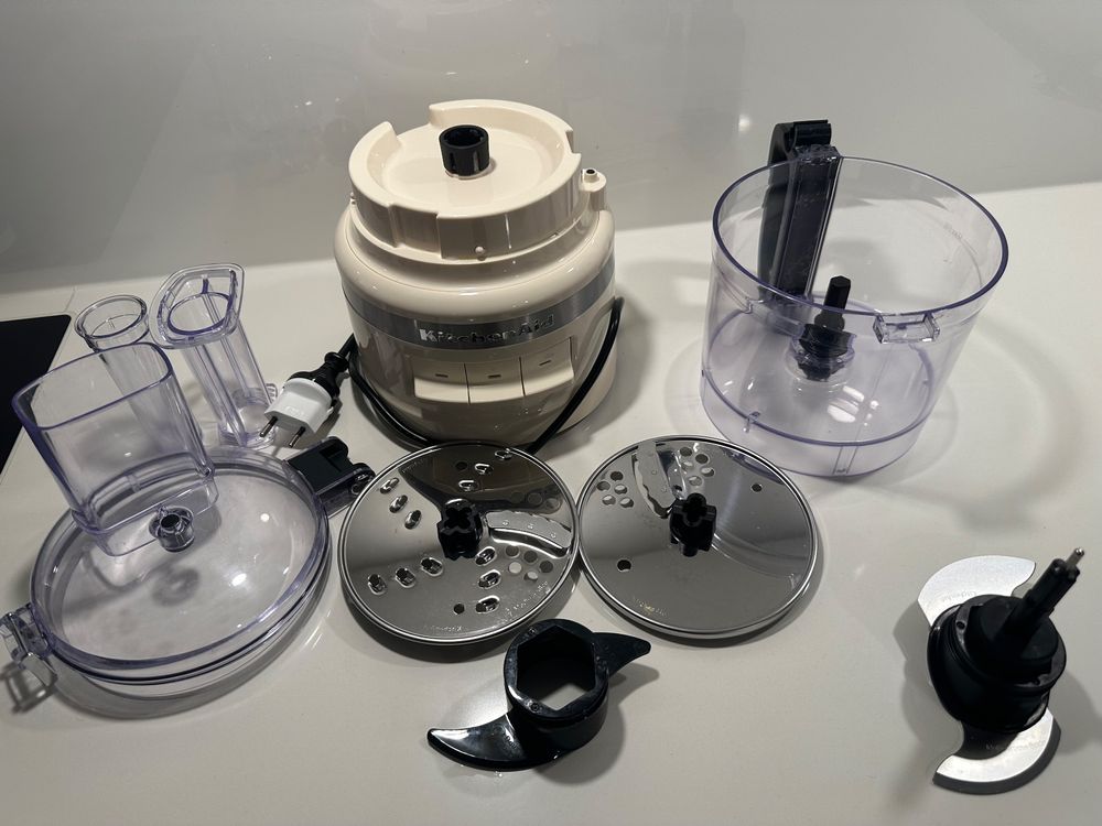 Kitchen Aid Food Prozessor 1,7 Liter in Creme Kaufen auf Ricardo