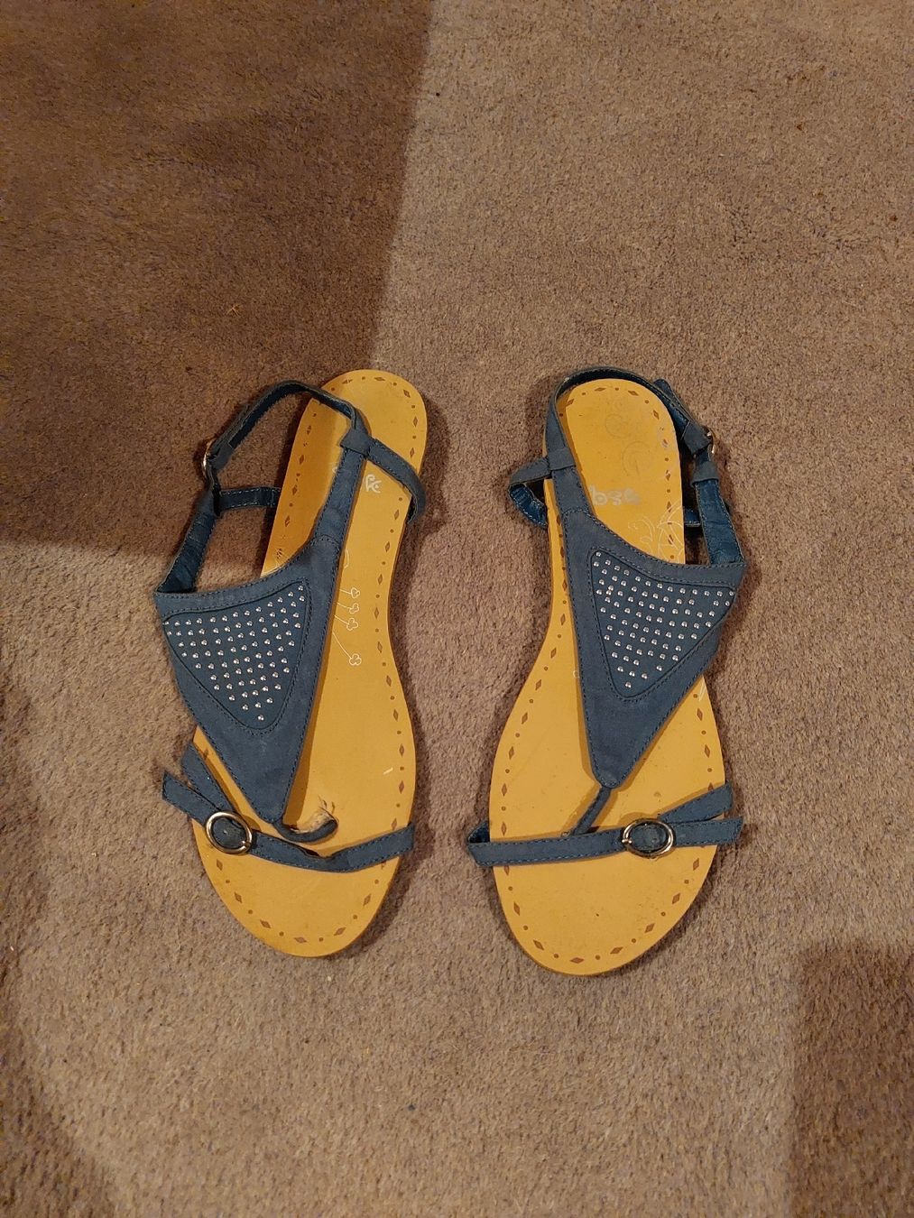 Scarpe da donna: Sandalen – Usato da Dietlikon venduto da Asany
