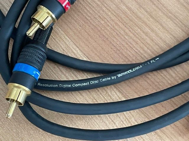 Câbles: CHINCH-KABEL VON MONSTER CABLE  - 100cm – D'occasion à Fahrwangen par Swirl2 3