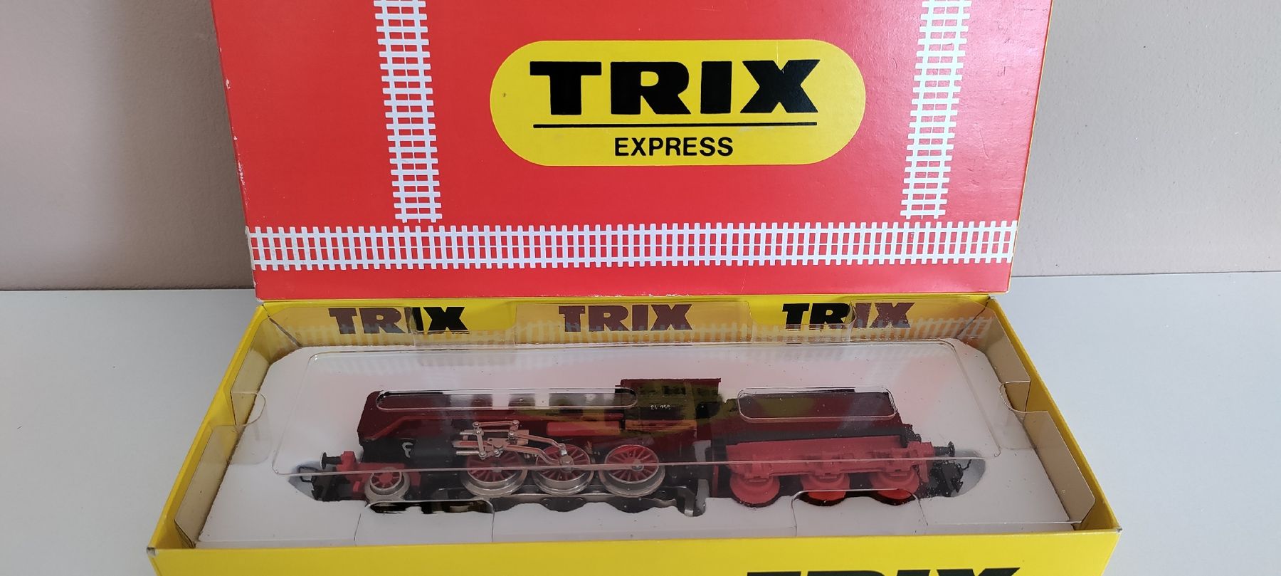 Trix Modellini di ferrovie: TRIX-EXPRESS-H0-Dampflok "2202" | Baureihe "24" | "DB" – Usato da Boswil venduto da MAF_952 7