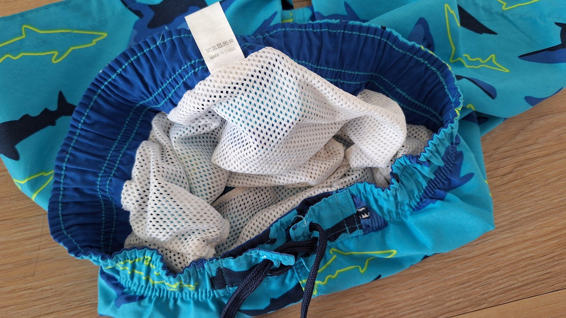 Hosen: Badeshort Gr. 128 – Gebraucht aus Lützelflüh-Goldb von Punktesammler 3