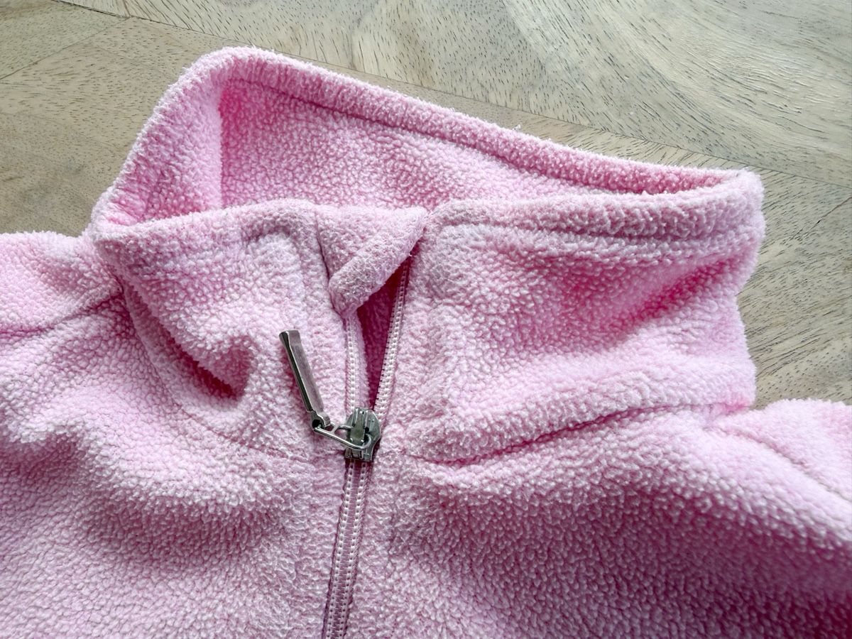 Jacken & Mäntel: Dünner Fleece Pullover rosa, Gr. 86 – Gebraucht aus Eggenwil von Lissi82 2