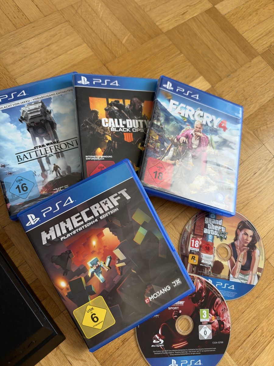 Sony PlayStation 4 500GB + 2 Controller + 6 Spiele – Komplet (Gebraucht ...