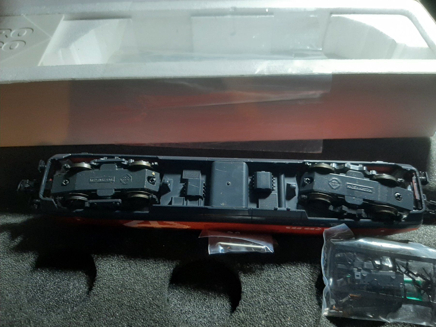 Roco Modelleisenbahnen: ROCO DUMMY SANS MOTEUR Re 460 027 – Gebraucht aus Avully von RIVALIS 3
