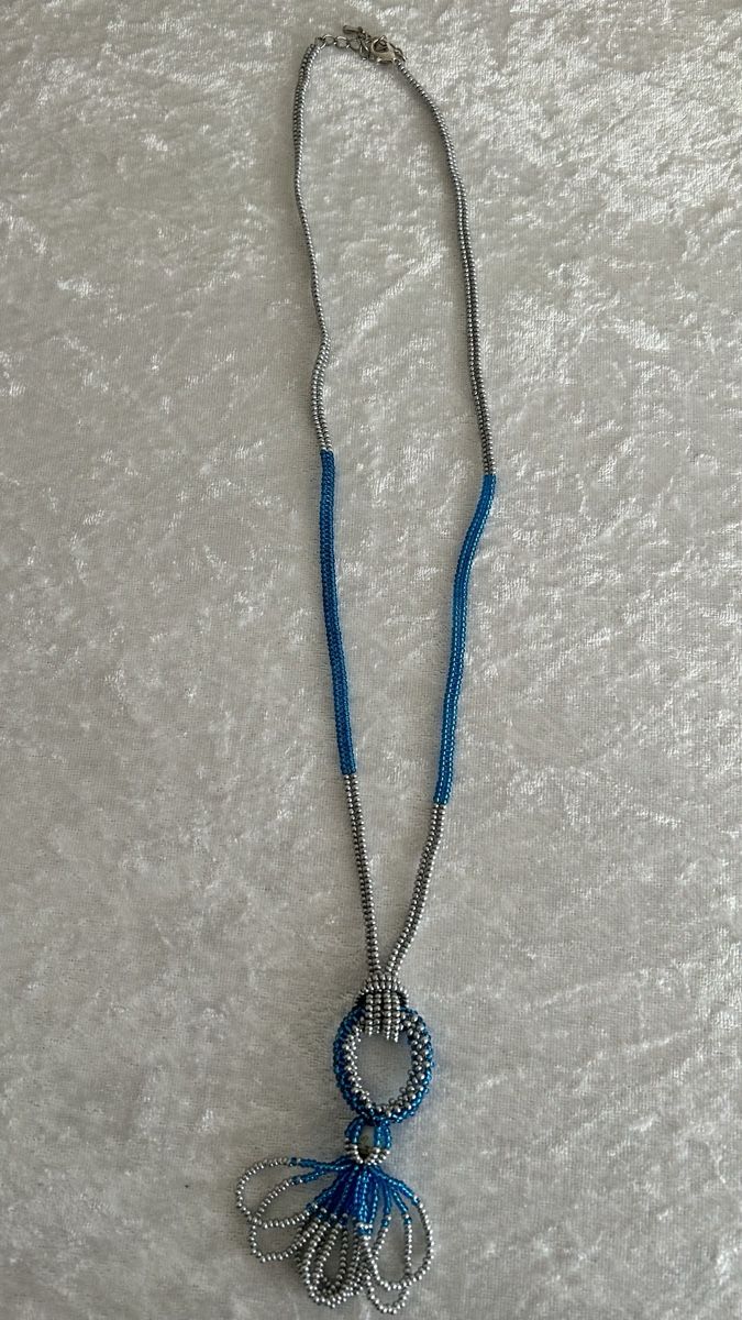 Catenine: Lange Perlenkette blau/silber – Nuovo (secondo la descrizione) da Ettiswil venduto da nat_9vgc