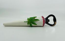 Ausgefallener Flaschenöffner „Joint mit Hanfblatt“