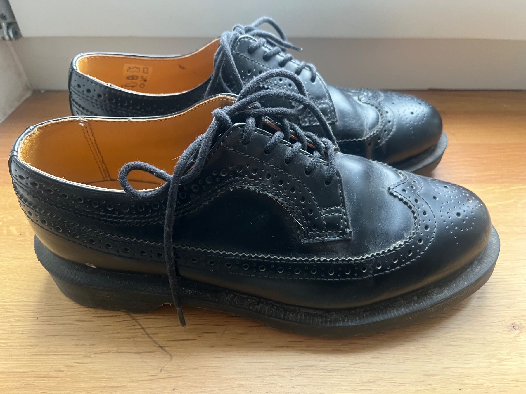 Dr. Martens Scarpe da donna: Dr Martens Schnürer – Usato da Wetzikon ZH venduto da _samira_01 2