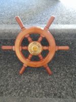 Schiffssteuerrad aus Holz