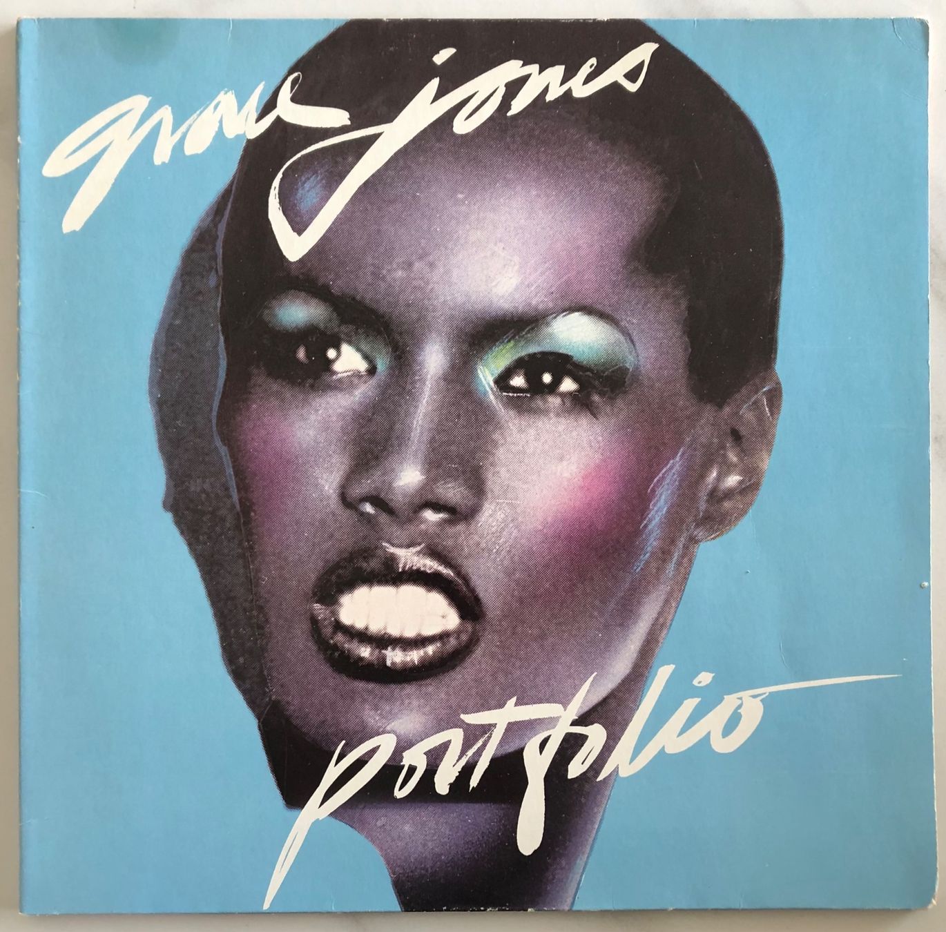Dischi in vinile: GRACE JONES - PORTFOLIO – Usato da Poliez-Pittet venduto da Newtown-Records