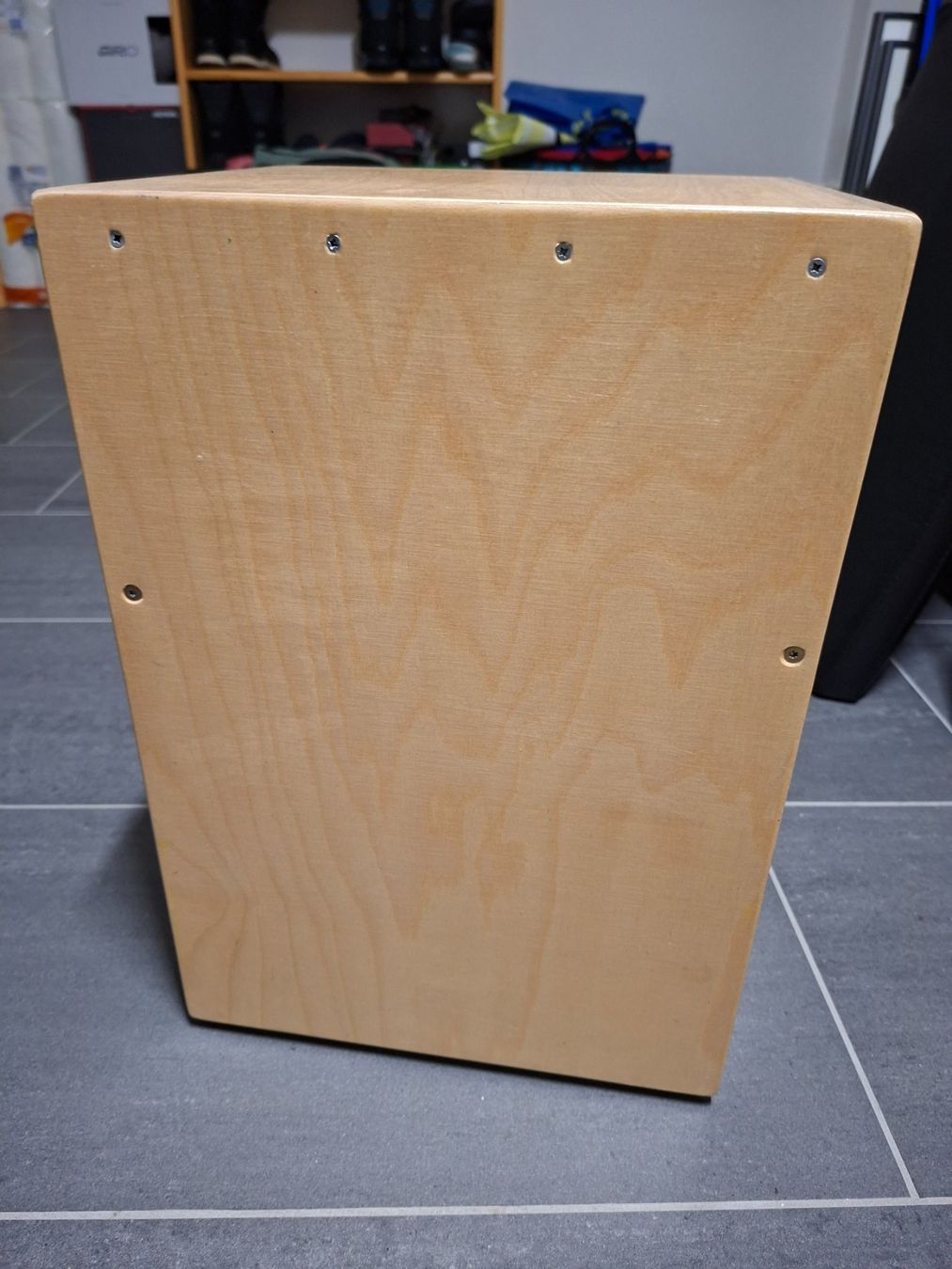 Strumenti musicali: Cajon Handmade – Usato da Aristau venduto da Philomenas