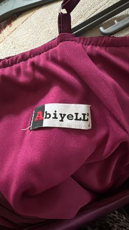 Robe de soirée élégante Abiyell, taille 36 violet neuve