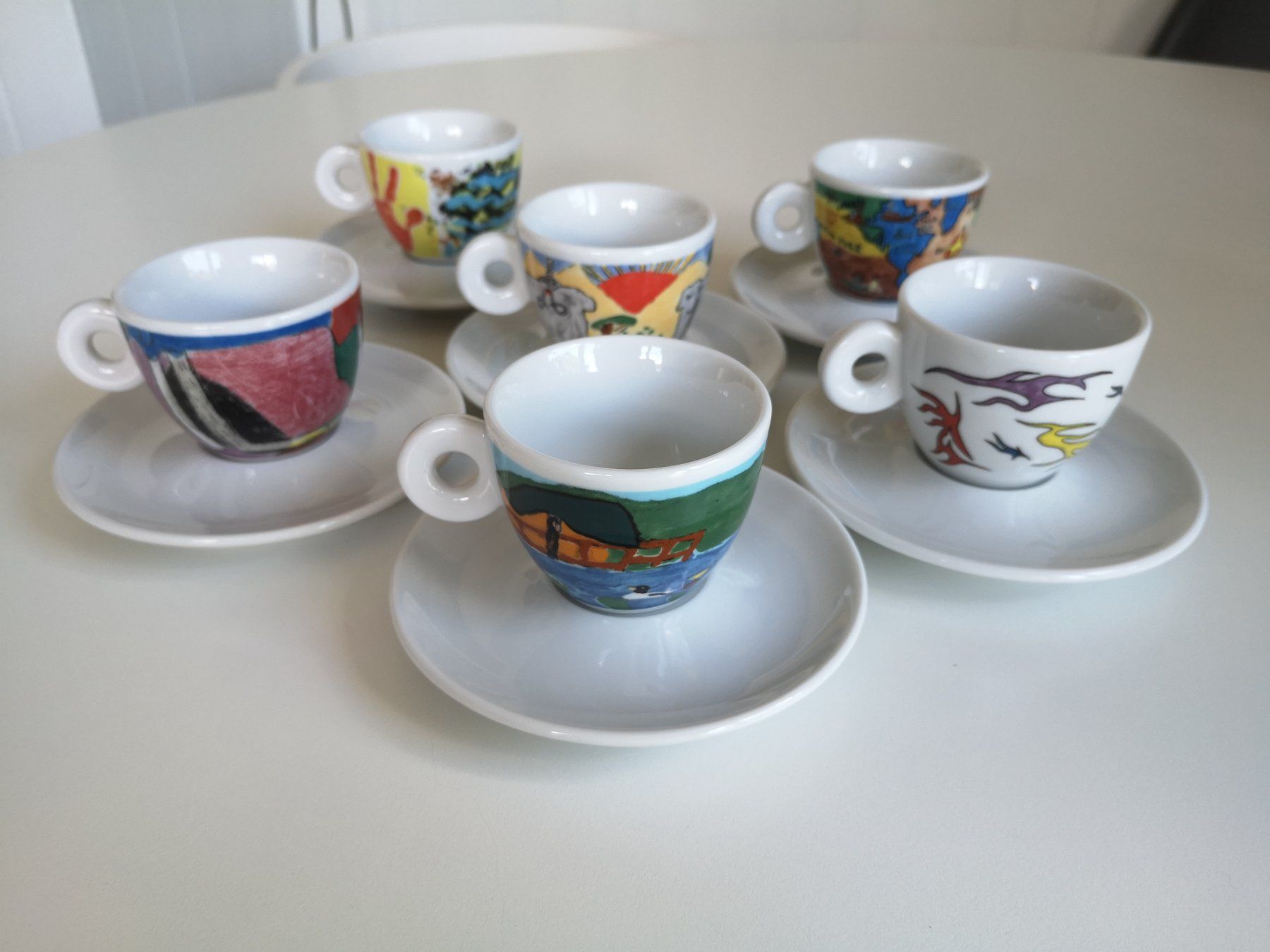 Amici Tassen: 6 AMICI ESPRESSOTASSEN 1996, KIDS, MITTERTEICH – Gebraucht aus Sissach von Megane21 1