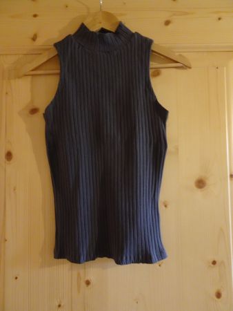 Neuwertiges graues Stretch Top von Page Gr. XS/S - 240509