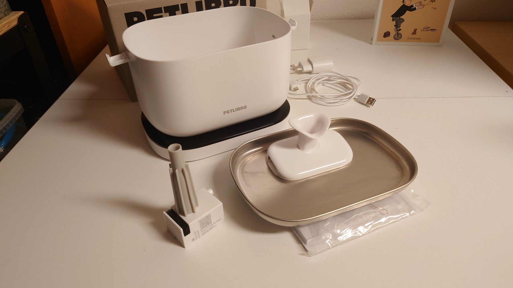 Stagni & Fontane ornamentali: Pelitpro Dockstream, Akku, Katzen -Wasserbrunnen, USB-C – Usato da Volketswil venduto da thedmo_seller 1