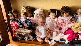 Sammlung antiker Puppen, Porzellan, Babypuppen, Sammlerst...