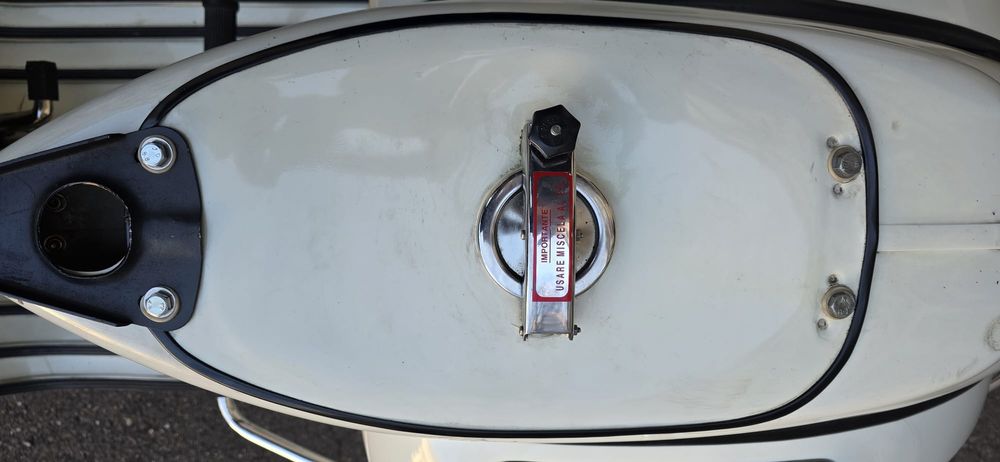 Vespa  4