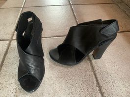 Schwarze Leder Sandalen /  Pumps von Studio Italia, Gr. 36