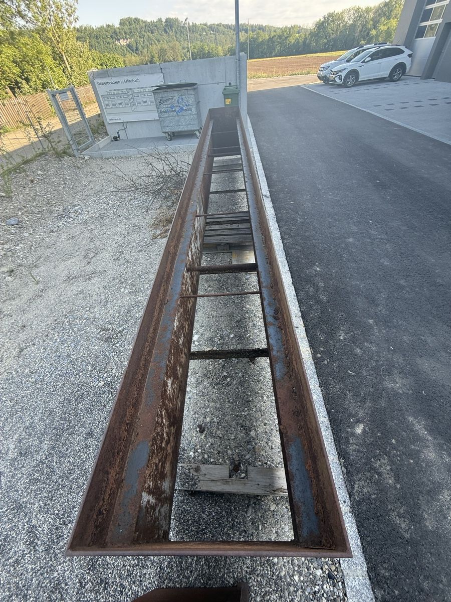 Vasi per fiori: Massiver Pflanzentrog aus Metall – Usato da Erlinsbach SO venduto da n123h 1