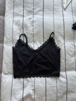 Damen Top schwarz mit Spitze M/L 