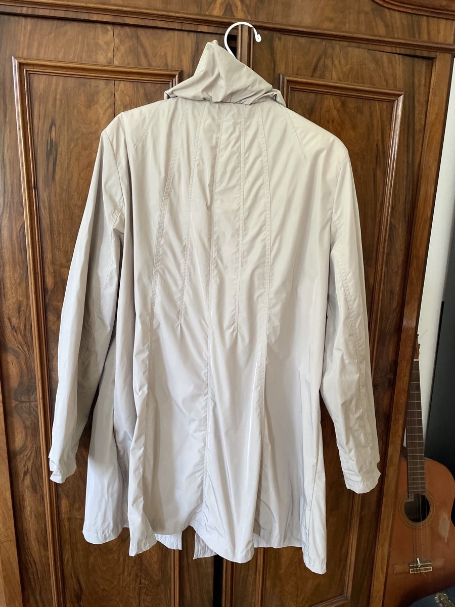 Gil Bret Giacche: Gil Bret Regenjacke, hellbeige ,Grösse 46 – Usato da Basel venduto da Jul17 6