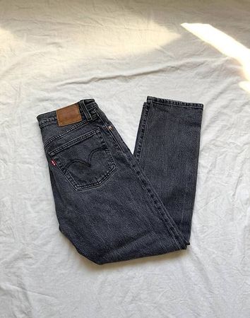 Levis 501 jeans, size w26 l26