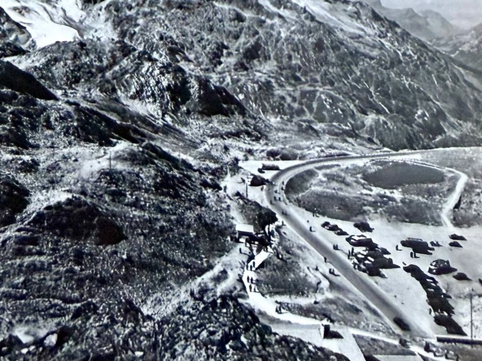 Ansichtskarten: Sustenstrasse - Restaurant sustenpass - AK – Gebraucht aus Lutry von Ediego 2