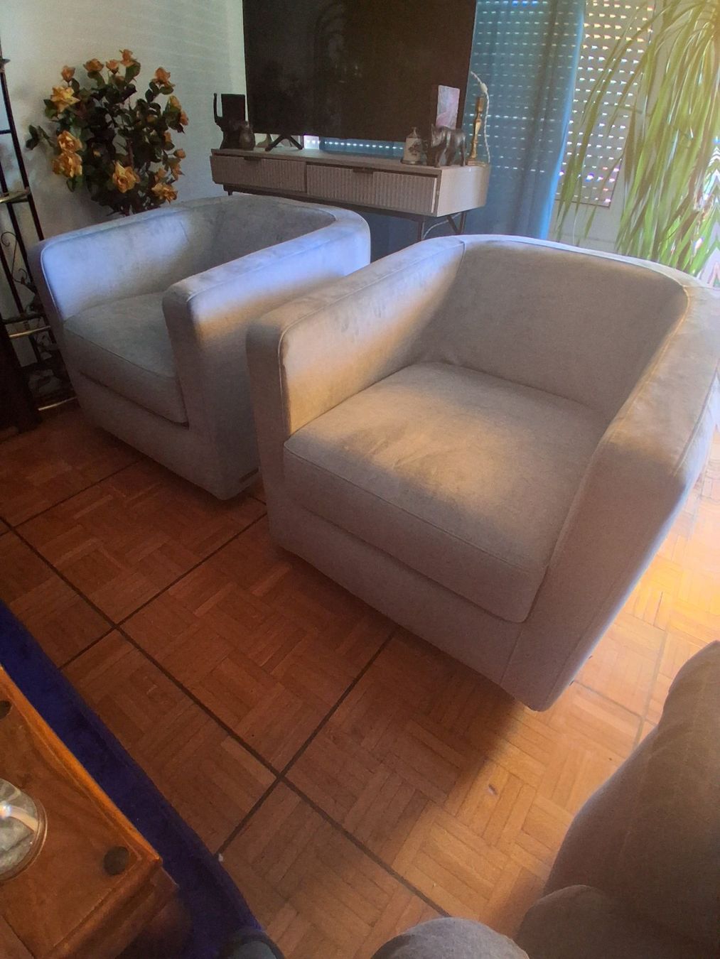 Sessel: fauteuils neuf – Neu (gemäss Beschreibung) aus Chavannes-Renens von mal_rby9