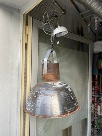 Lampade: Fabrik-Lampe – Usato da Forch venduto da ESELSTEIN