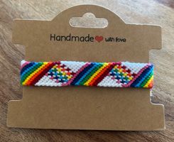 Regenbogen Armband / Freundschaftsband - Neu & handgemacht