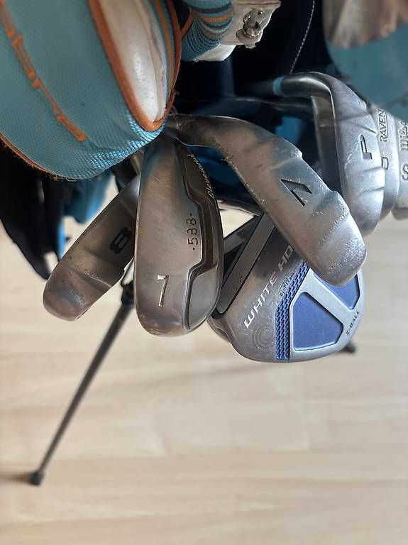 Schläger & Sets: Sac de golf – Gebraucht aus Neyruz FR von cer_sbb8 2