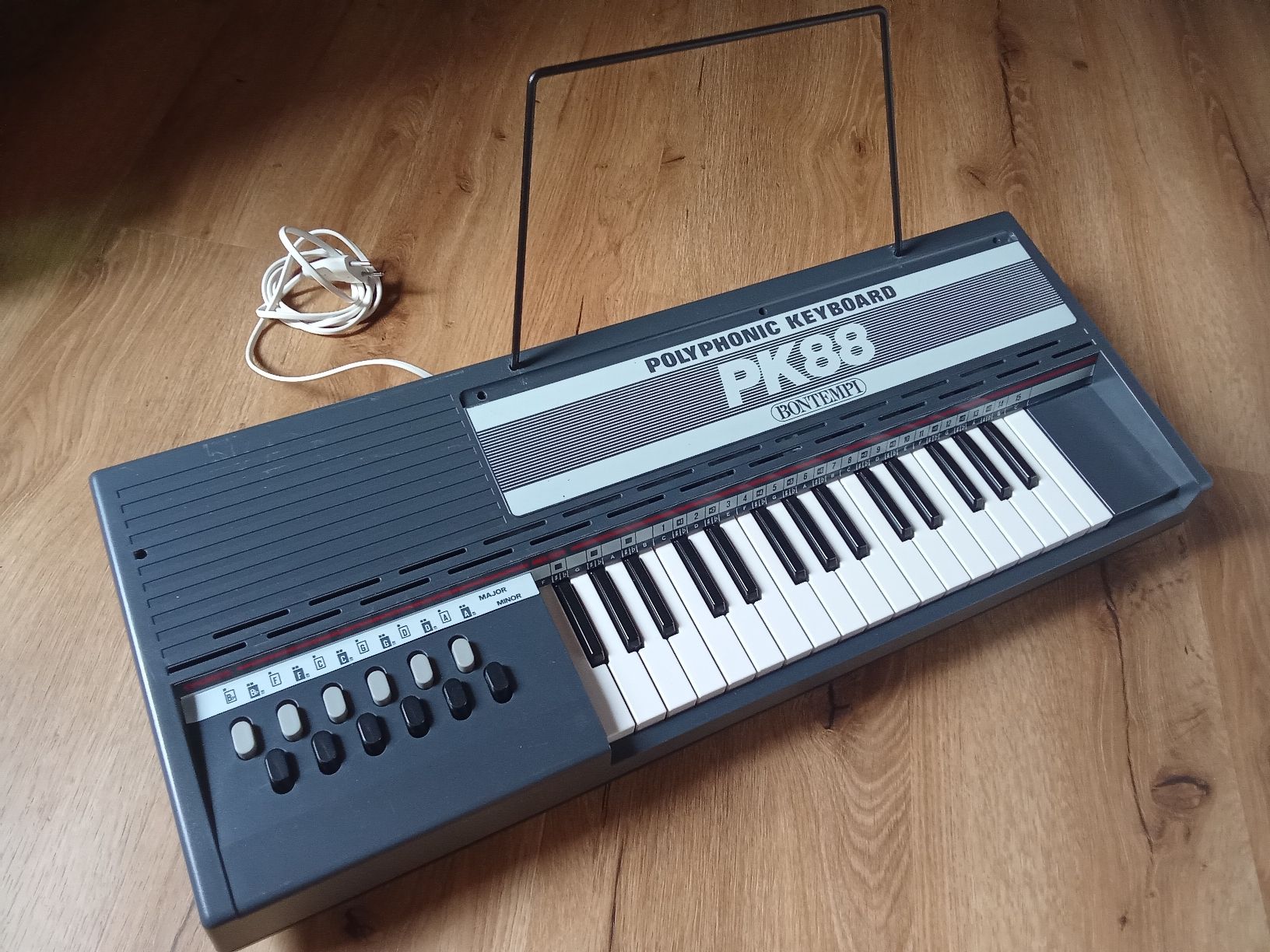 Bontempi Strumenti musicali: Bontempi PK88 Polyphonic Keyboard mit Anleitung – Usato da Erstfeld venduto da Tomalov