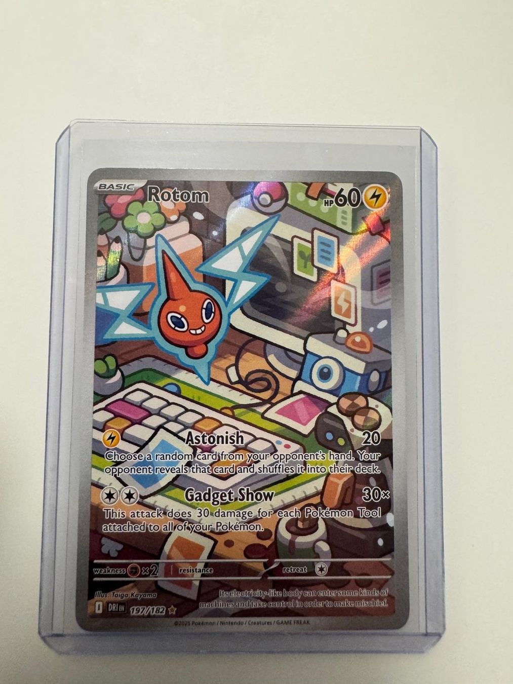 Pokémon Sammelbilder & Trading cards: Rotom | Illustration Rare | DRI 197/182 | EN – Gebraucht aus Spreitenbach von Snacky96