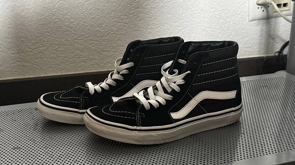 Scarpe da uomo: Vans old skool montantes noires – Usato da Châtel-St-Denis venduto da leacherre