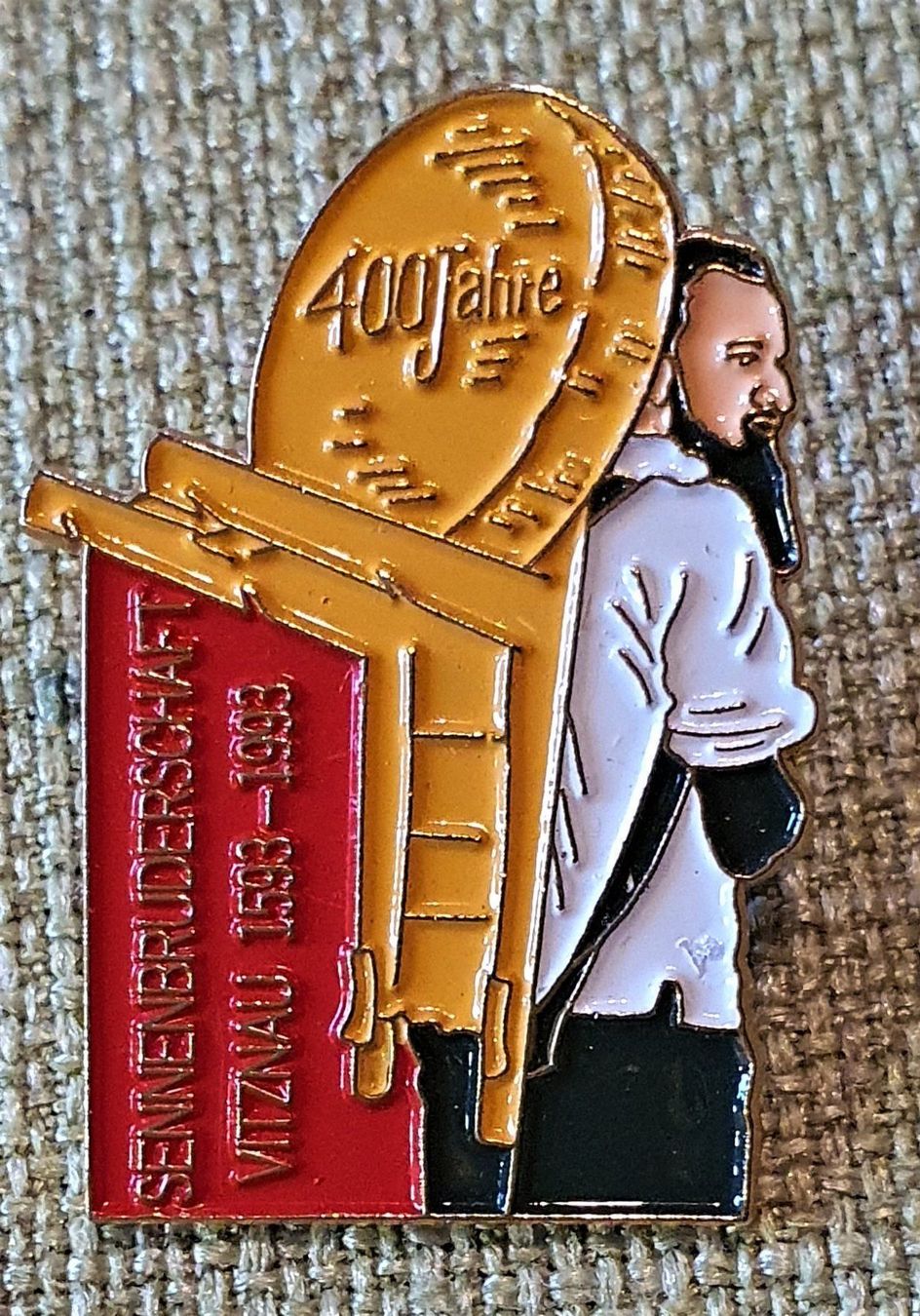 Placchette & Badge: I723 - Kunst Pin Simone Erni - Vitznau – Usato da Reinach BL venduto da Boston-Verkauf