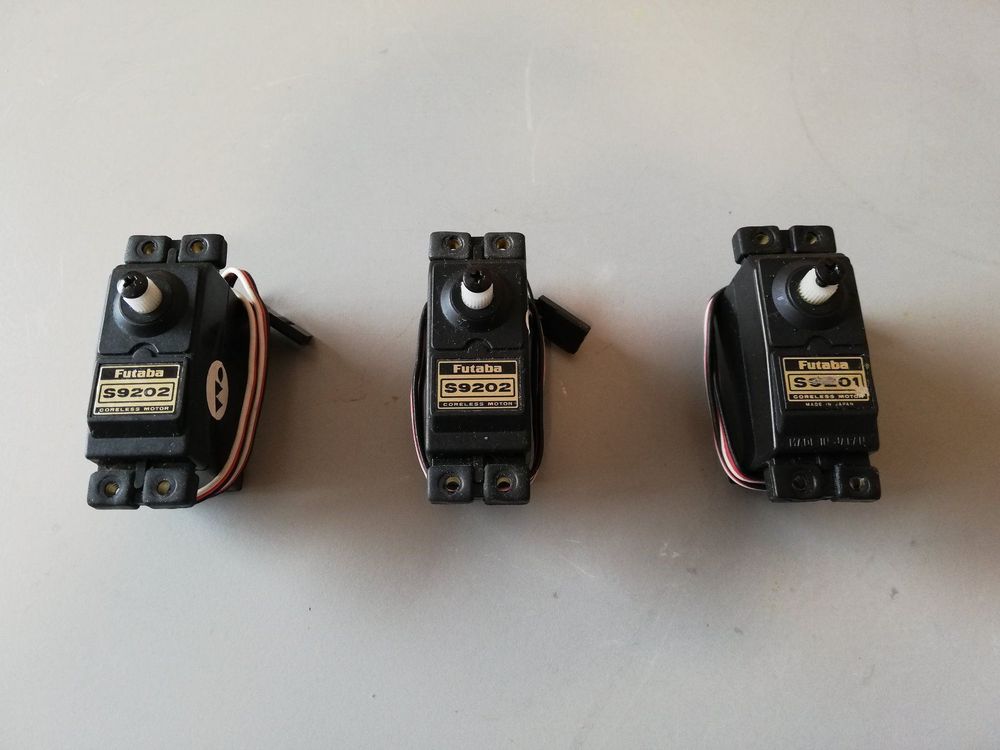 3Stk. Heli Servos Futaba S9202 +S9201 Kaufen auf Ricardo