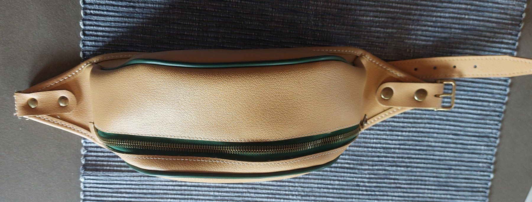 Borse da donna: BAUCHTASCHE BANANE – Nuovo e nell'imballaggio originale da Summaprada venduto da nora014 3
