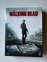 Les 5 DVD de The Walking Dead. Version de la collection
