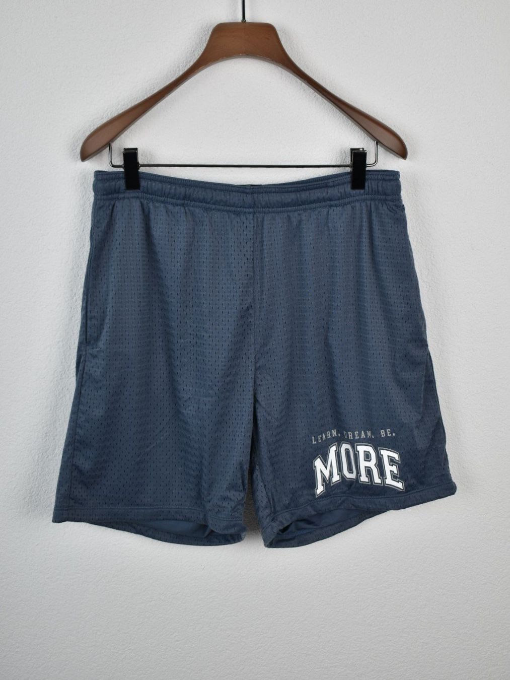 Alphalete Pantaloni: Alphalete Sport Shorts Gr.M/L – Usato da Nürensdorf venduto da 2ND_STORY