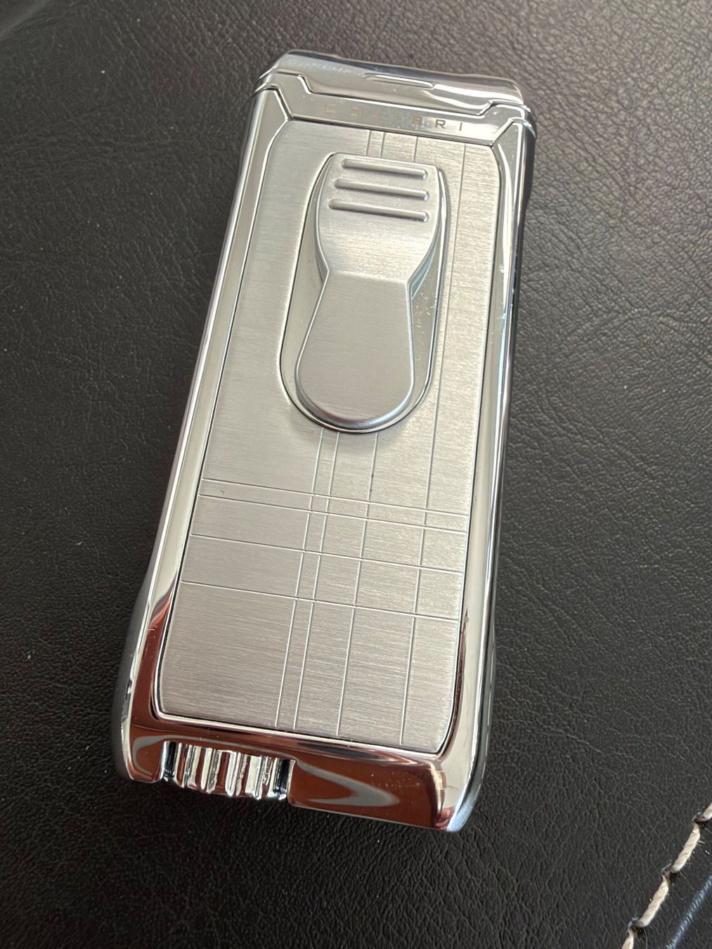 Briquets: Colibri QTR-5000 Quantum Feuerzeug – Neuf (Voir description) à Engelburg par kirerelhom57 1