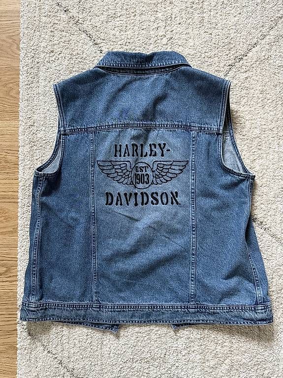 Harley-Davidson Gilets & Westen: HARLEY DAVIDSON Weste Women Gr. M – Neu (gemäss Beschreibung) aus Rafz von ani1912 1
