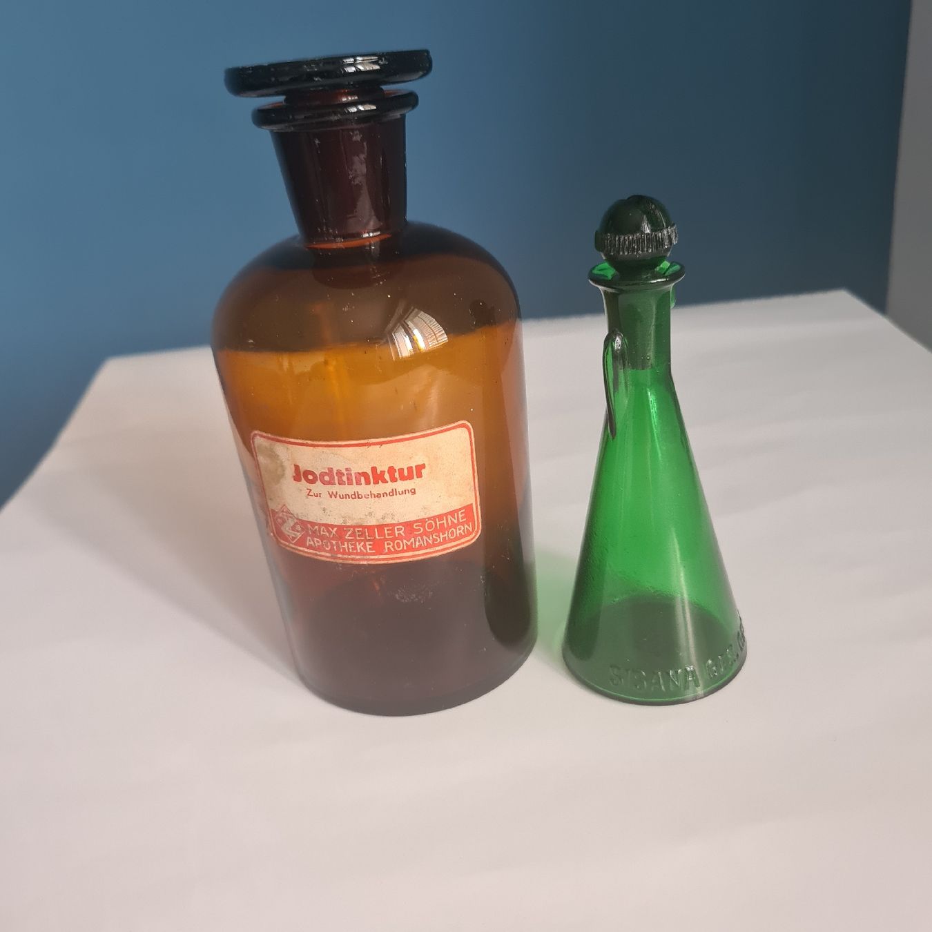Laborzubehör: Apothekerflaschen – Gebraucht aus Zuzwil SG von mko_6m7z