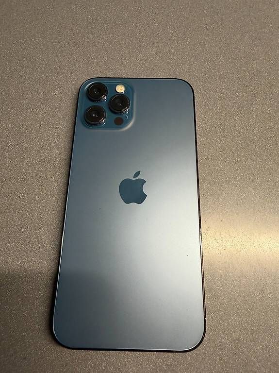 Apple Portables: Iphone 12 Pro Max 256 GB – D'occasion à Versoix par scg_z89g 1