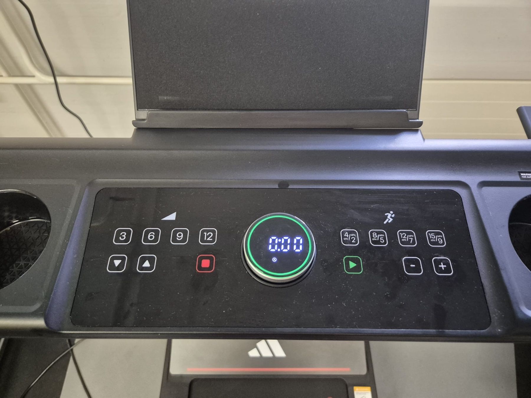 Adidas Vélos d'appartement: Adidas Ultra T-1 Laufband – Neuf (Voir description) à Meierskappel par aemkeii 2