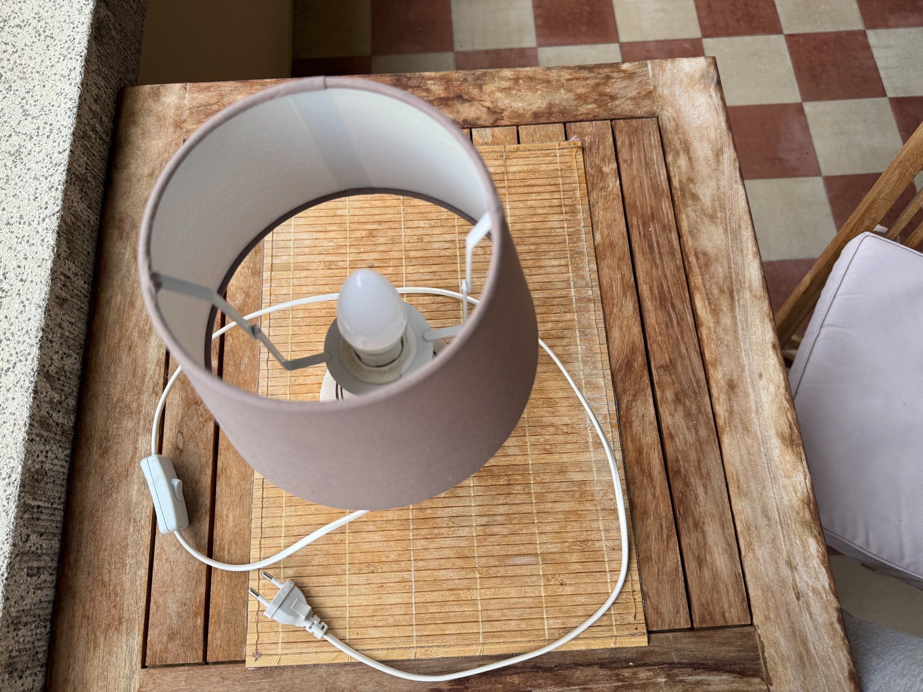 Lampen: Lampe de table – Gebraucht aus Yverdon-les-Bains von tvl_2qcr 2