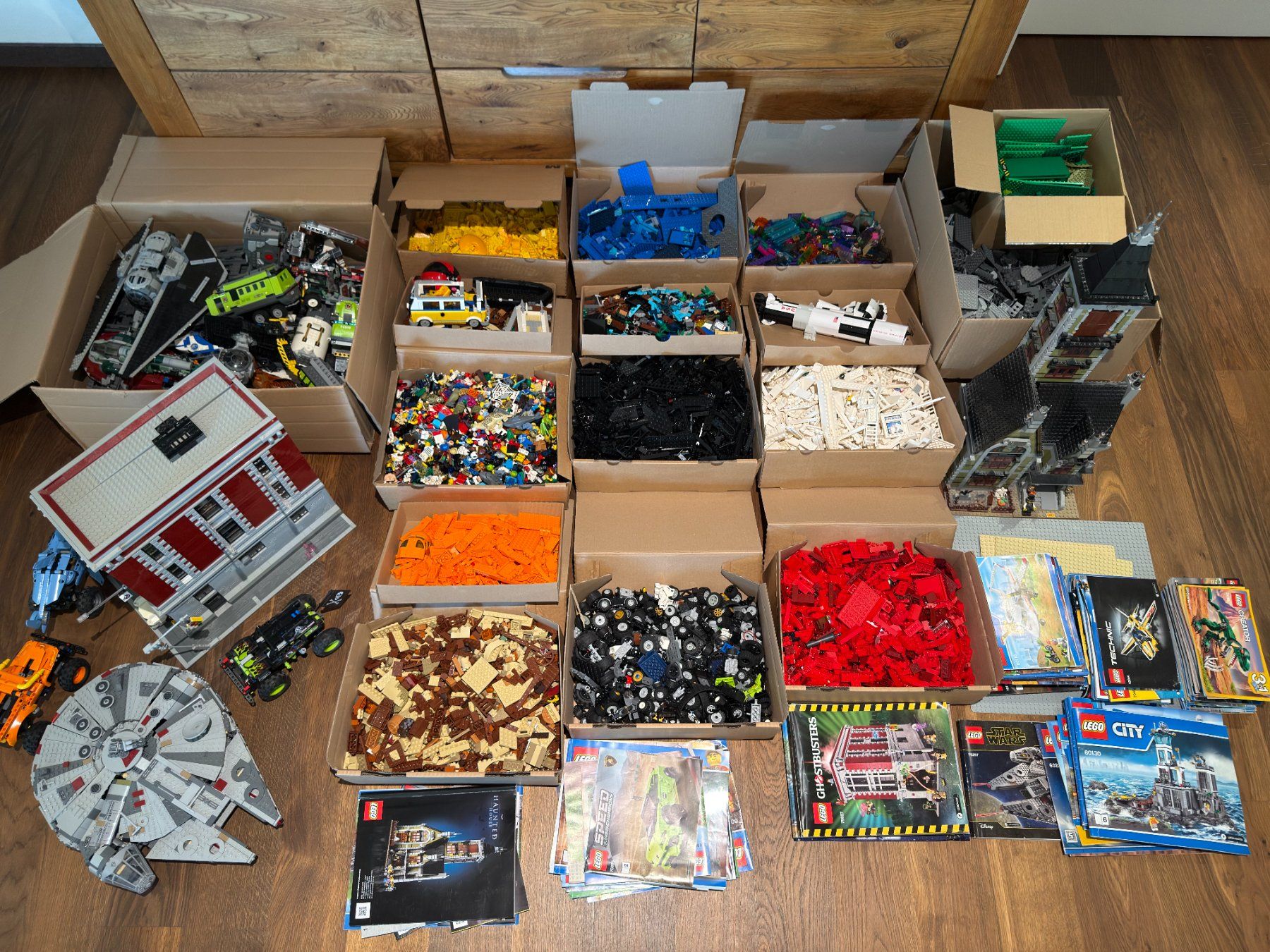 Lego Giocattoli: Lego Mega Sammlung - 140 Sets mit Ghostbuster Hauptquartier – Usato da Bätterkinden venduto da Cadwallder_82 1