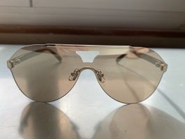Sonnenbrille mit braunem Gläsern