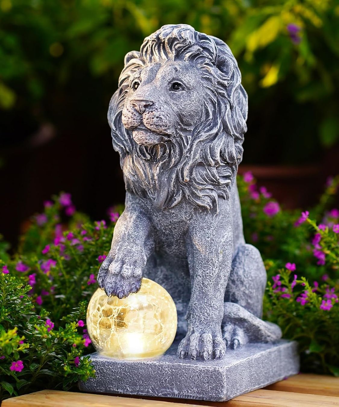 Tutte le decorazioni: Löwen Figur mit Solarlampen Kugel – Nuovo e nell'imballaggio originale da Nuglar venduto da SaleRitter