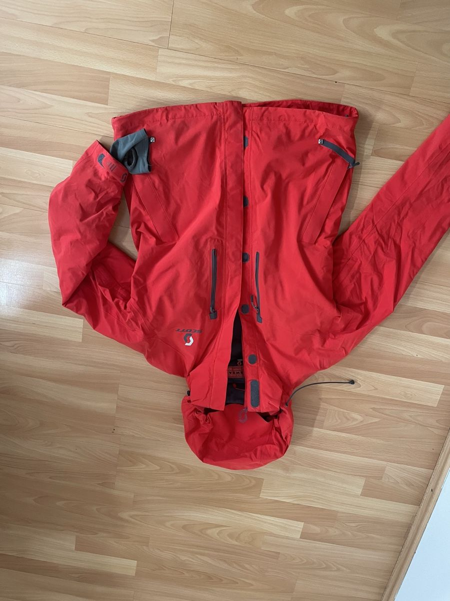 Scott Giacche: Veste de ski Scott taille M comme neuve! – Usato da Worben venduto da benit.drn 8