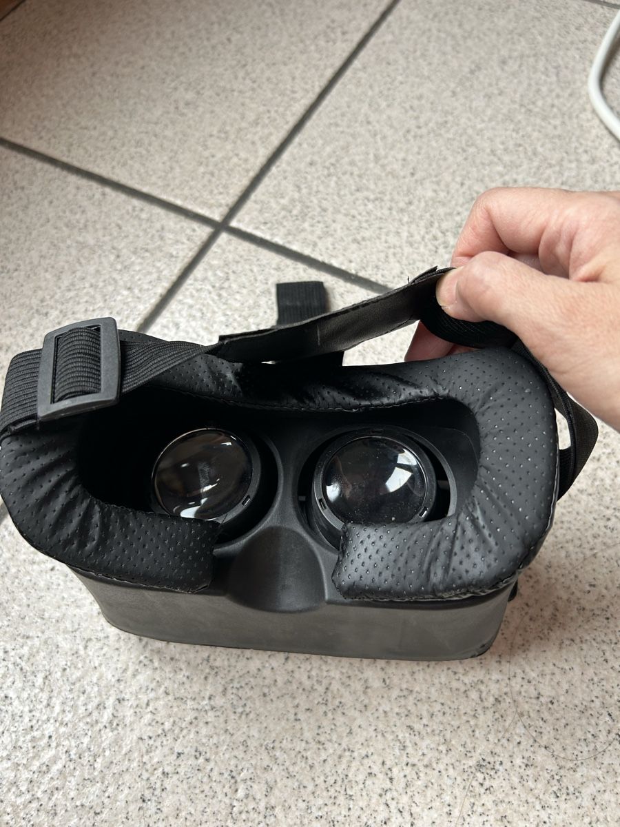 Casco VR: VR Glasses for Virtual Reality Experience – Usato da Genève venduto da Noemie.wrmsi 3