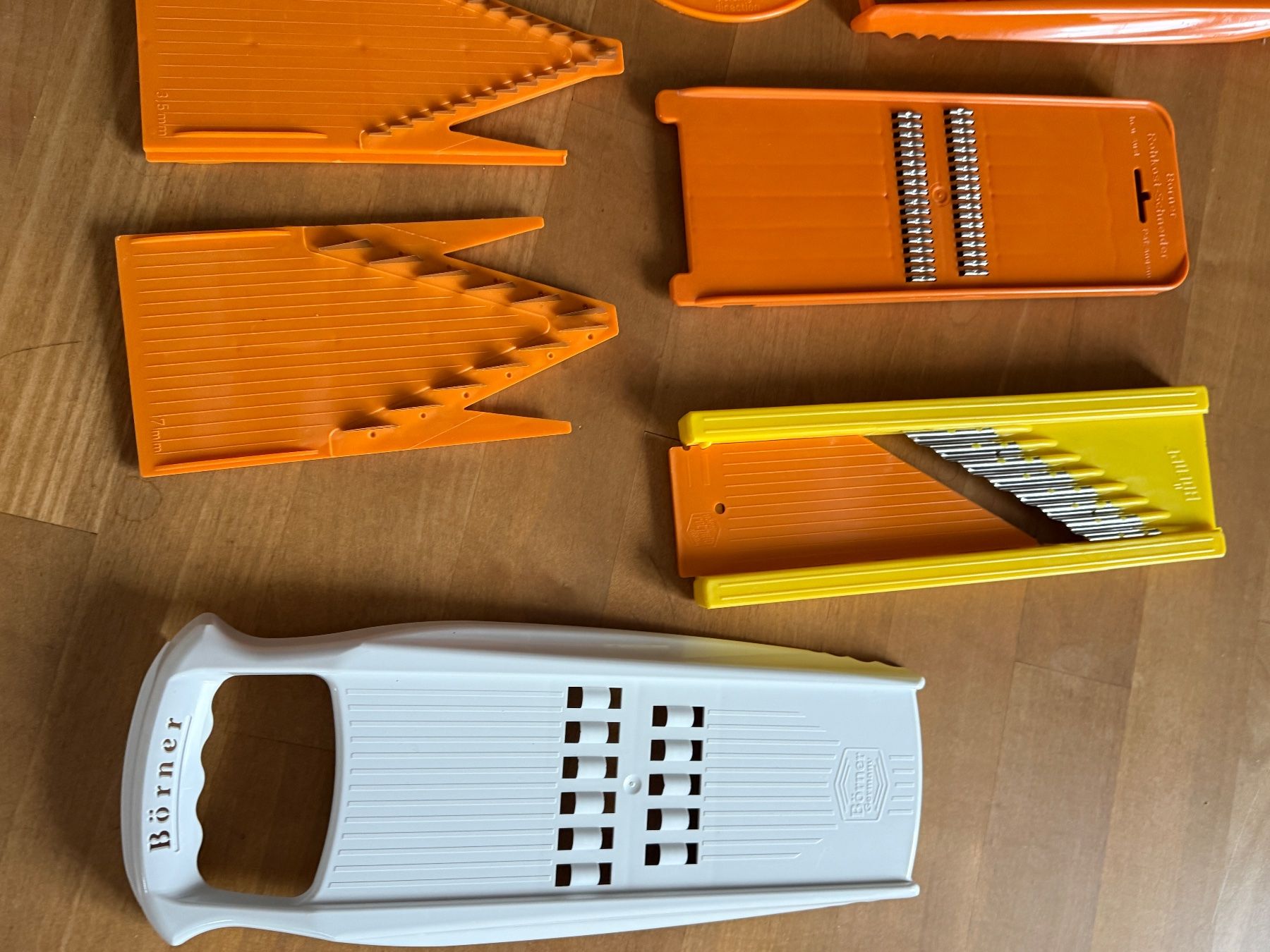 Börner Elettrodomestici da cucina: Börner Gemüsehobel Set – Usato da Wittwil venduto da Schnaeppli64 2